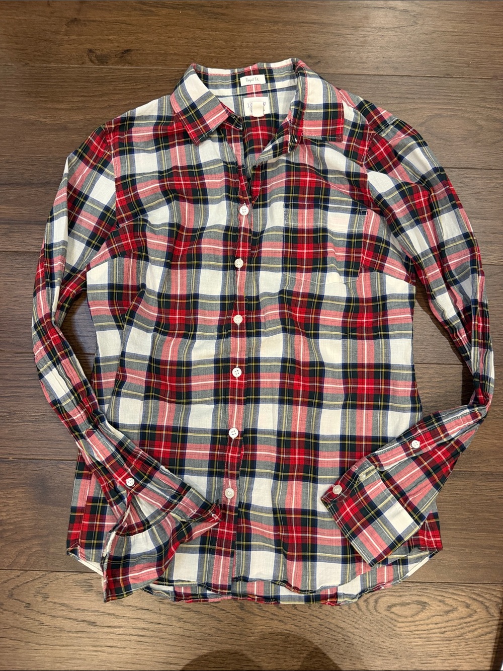 J. Crew Perfect Fit Red Plaid Button-Down Shirt Size Small - C12-072